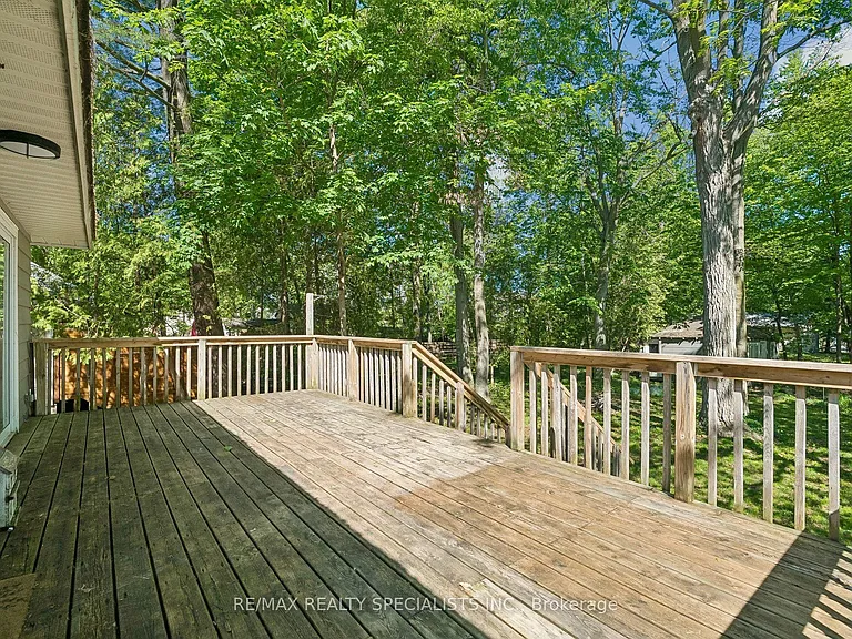 782 Hastings Ave — Photo 37