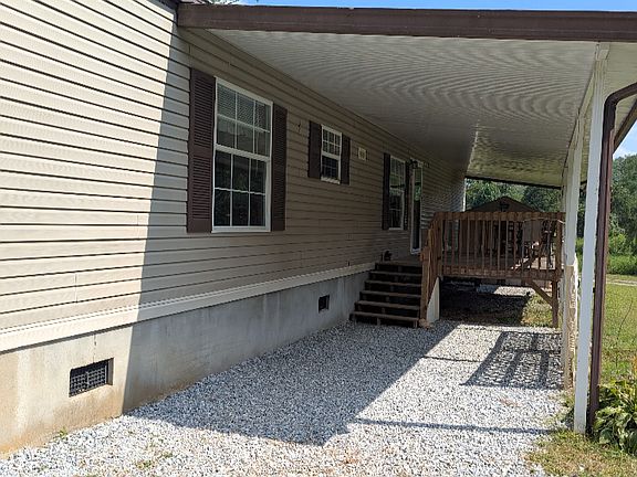 2nd image of 31 Trout Haven Ln