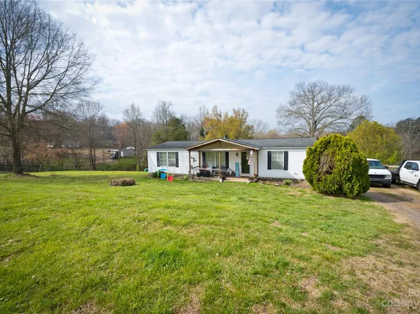 2071 Moonlit Trl, Vale, NC 28168