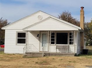 301 E South St, Arma, KS 66712