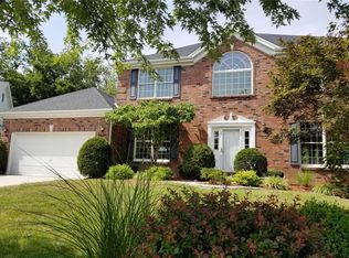 24 Ridge Mount Ct, Saint Charles, MO 63303