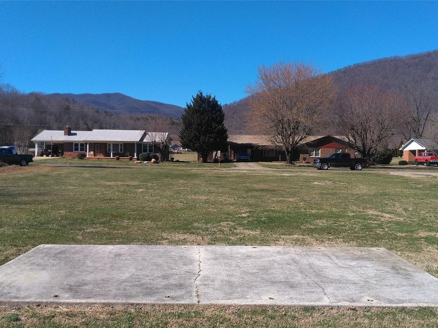 17 Mackey Farm Dr, Old Fort, NC 28762 Zillow