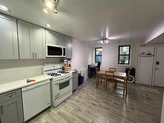 Dining table with 4 chairs