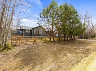1651 NW Lakeview Ln, Opportunity No. 17, AB T0G0K0