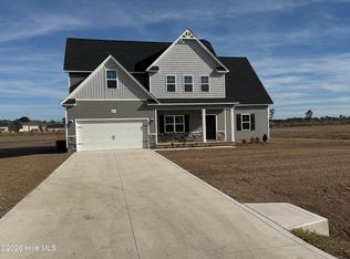 803 Tupelo Tree Dr, Hubert, NC 28539