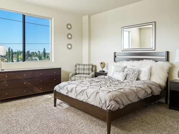 6940 Sepulveda