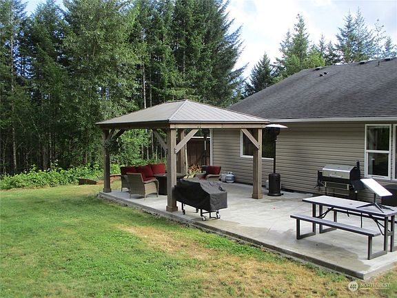 4th image of 100 NE Tahuya Valley Drive W