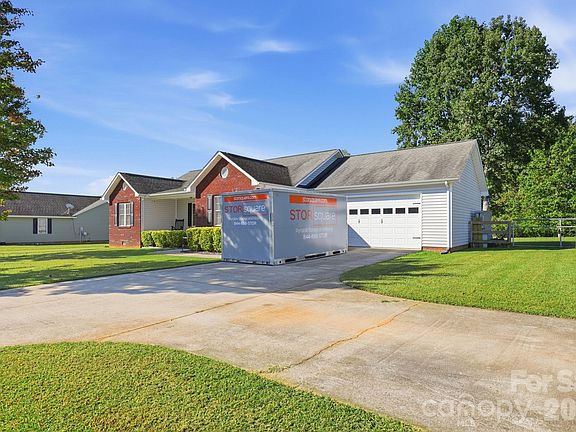 4th image of 2455 Fay Jones Rd