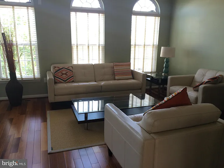 6805 Oregano Ln — Photo 2
