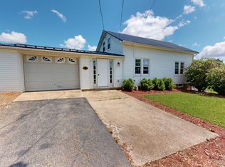 348 Old Rd, Montgomery, PA 17752