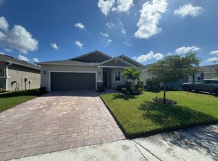 3422 74th Avenue Cir E, Sarasota, FL 34243