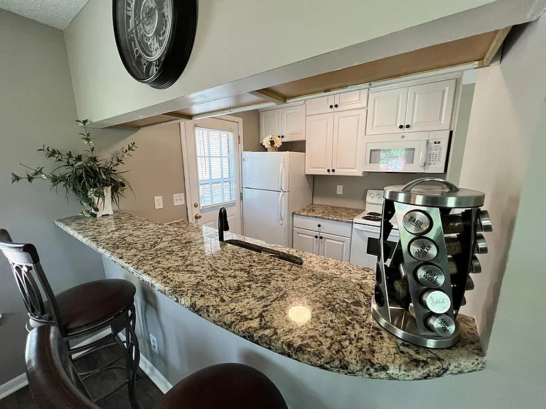 Granite breakfast bar