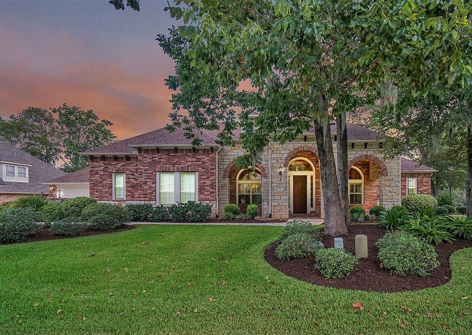 1st image of 45 Edgewood Dr