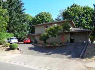 6920 SW Napa Ct, Tualatin, OR 97062