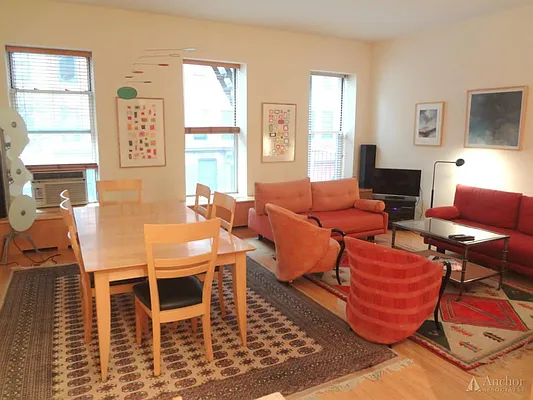 Rented by Anchor Associates | media 34