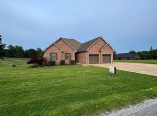 1600 Rock Hill Rd, Sharon, TN 38255
