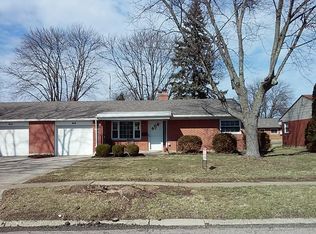515 Hollendale Dr, Kettering, OH 45429