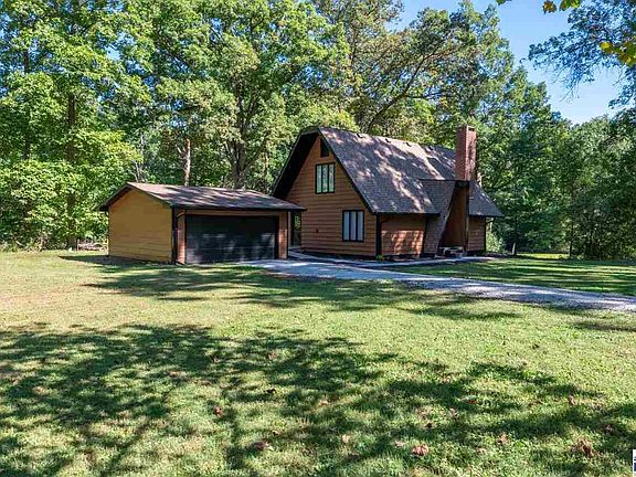 5th image of 3256 S Westwood Pl