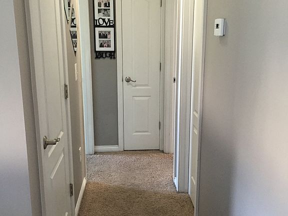 3rd image of 4761 Buttonwood Dr