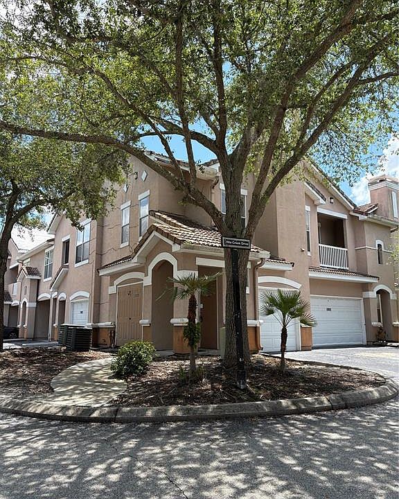1st image of 10526 Villa View Cir #10526