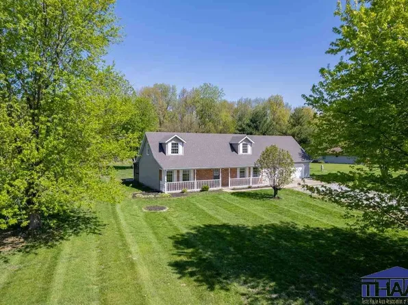 9088 Bono Rd, Terre Haute, IN 47802