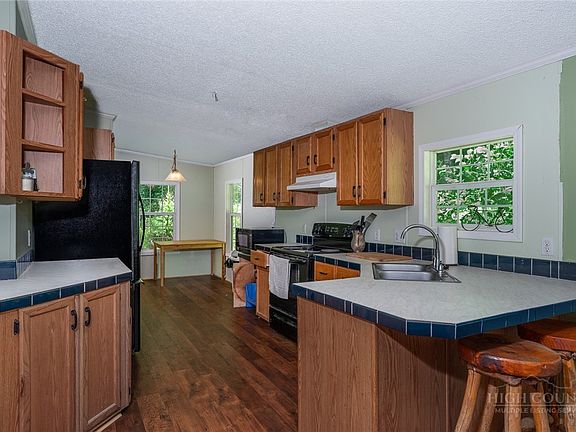 4th image of 281 Church Ridge Road