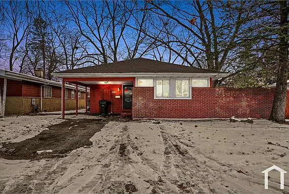 15143 Hastings Dr