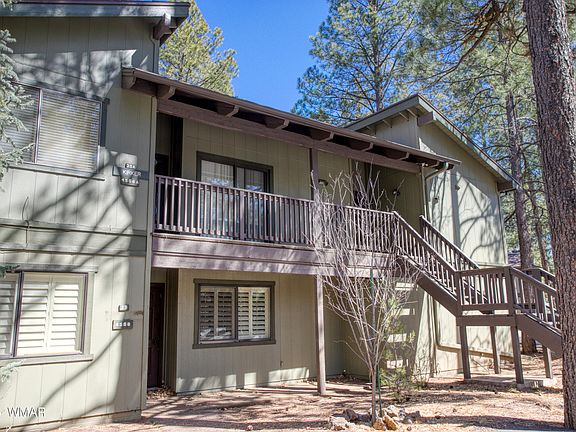 2nd image of 4568 Resort Loop #25A