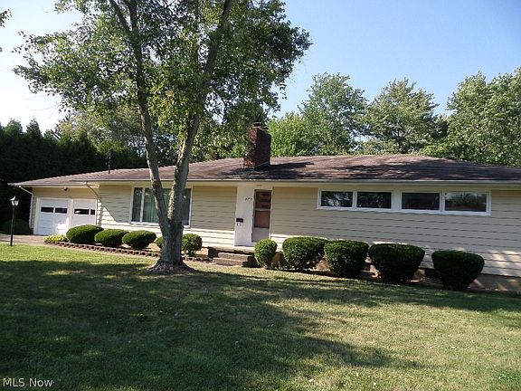 3rd image of 3370 Tod Ave NW