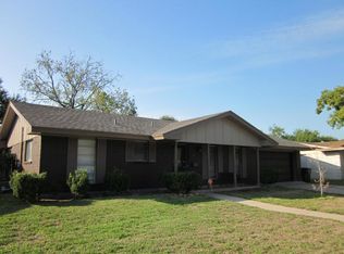 1317 Limestone Dr, Corpus Christi, TX 78412