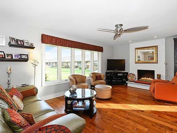 5th image of 17842 Rachel Ln #10