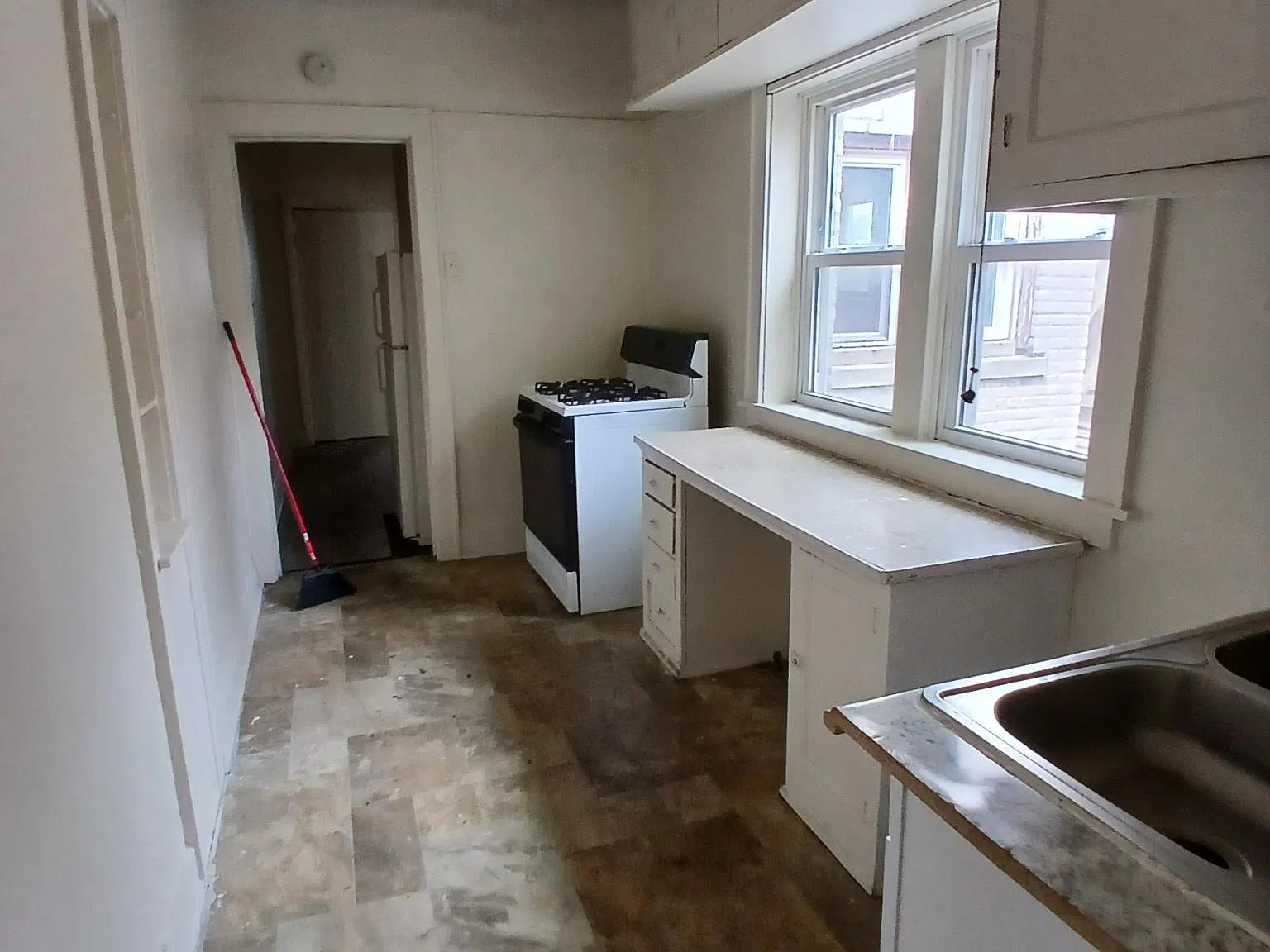 2 bed, $875 — Photo 4