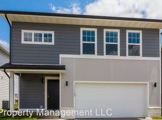1504 NE Polk Dr, Grimes, IA 50111