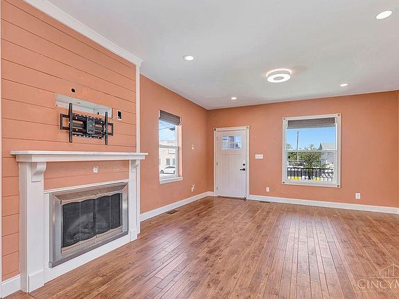 4th image of 3507 Cardiff Ave