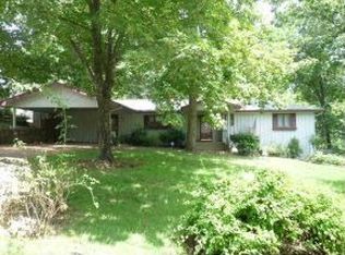 1013 Cliff Dr, Branson, MO 65616
