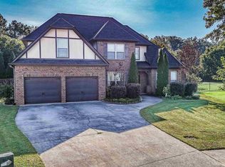 127 Windridge Way SW, Huntsville, AL 35824