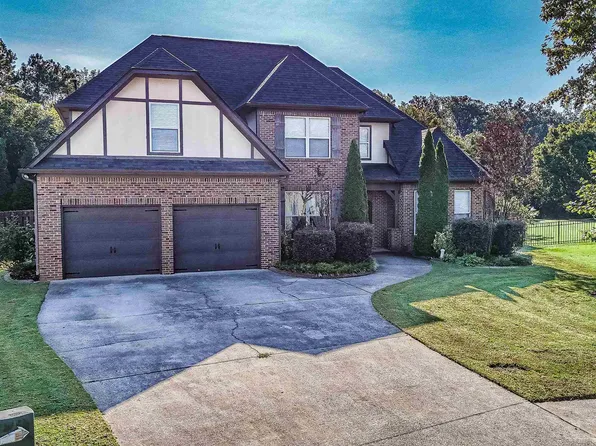 127 Windridge Way SW, Huntsville, AL 35824