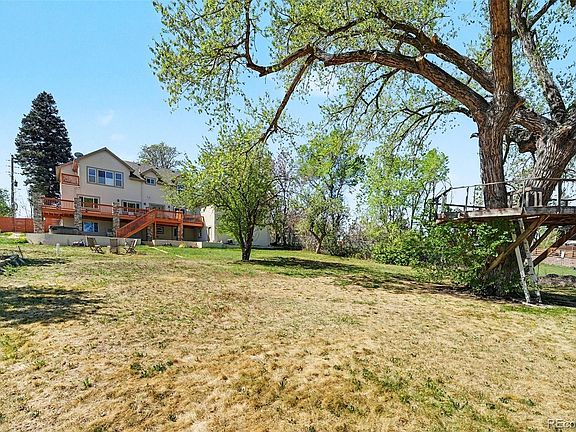 5th image of 9985 W 32nd Avenue