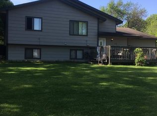 9092 Goldenrod Ln N, Maple Grove, MN 55369