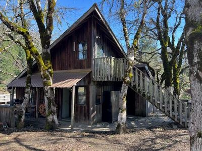 1922 Burr Valley Rd, Bridgeville, CA, 95526