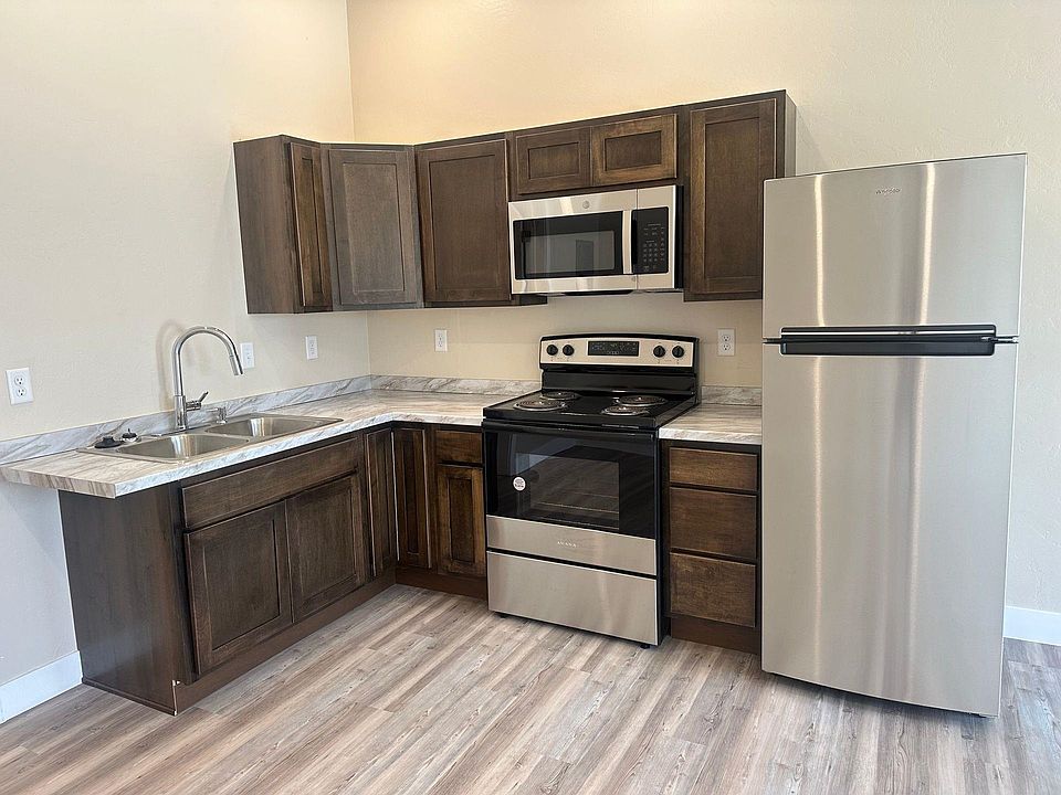 2nd image of 1231 N 23rd St