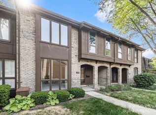712 Greenhills Dr, Ann Arbor, MI 48105