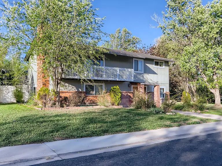 1628 Centaur Cir — Photo 6