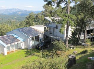 3885 Z Rd, Redway, CA 95560