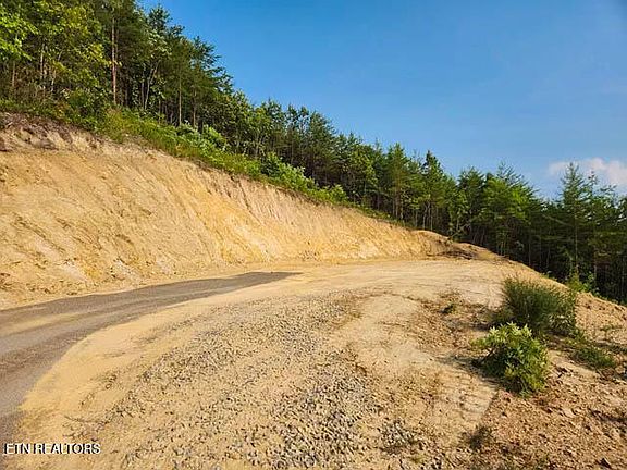 5th image of Sharp Rd