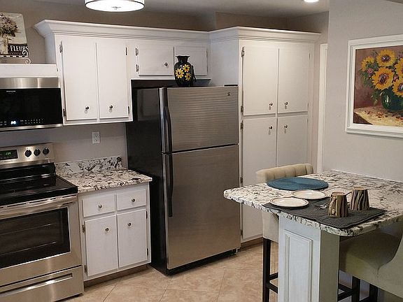 3rd image of 300 Intracoastal Pl APT 403