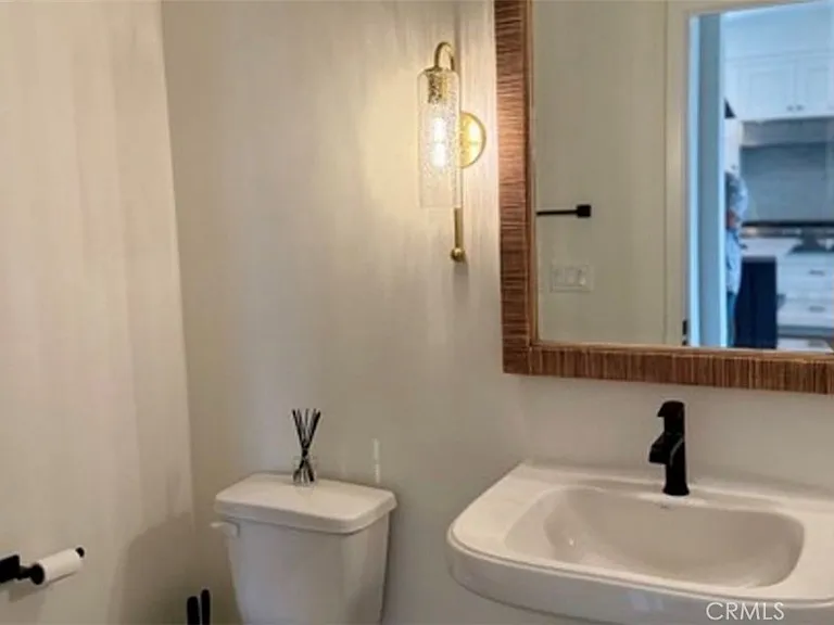 1197 Winslow Ln — Photo 10