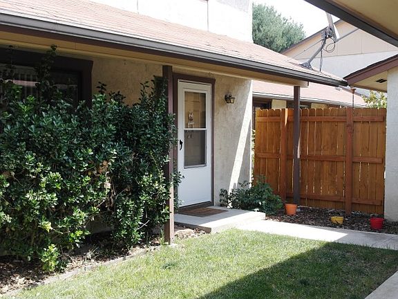 Inviting front entry
