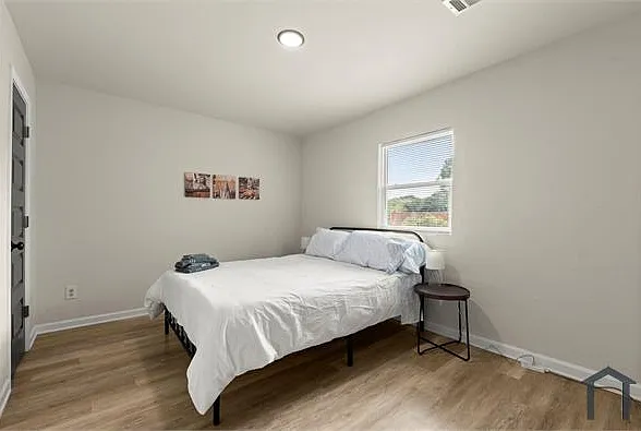 29 Little St SE #2 — Photo 10