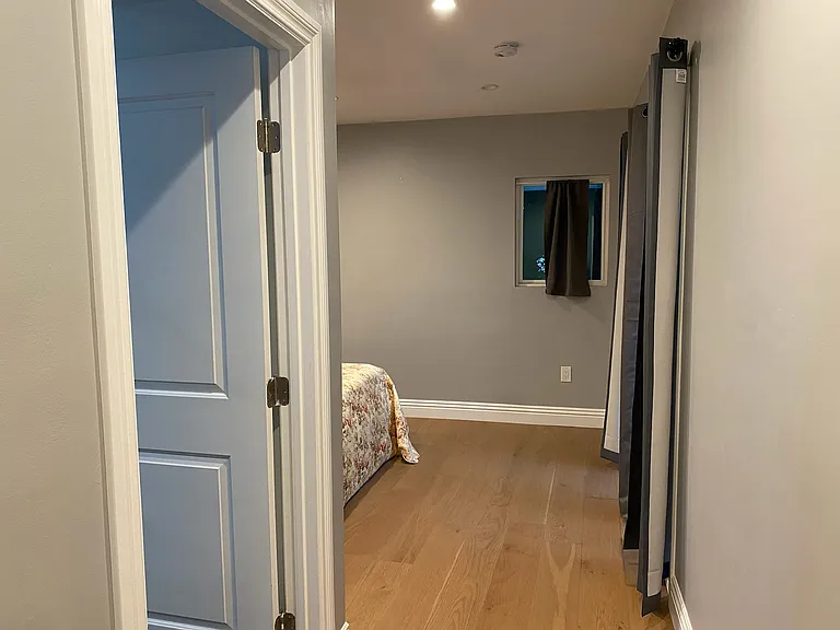 1842 E Del Mar Blvd — Photo 3